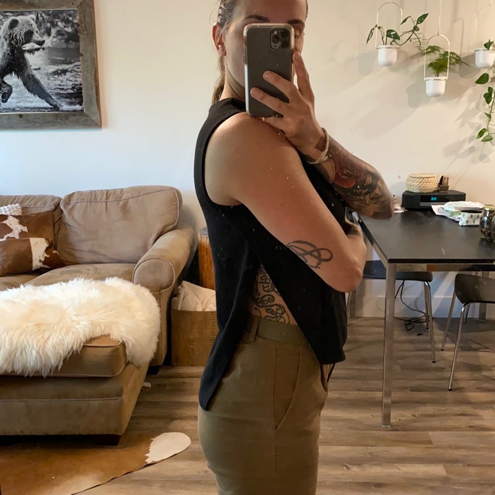 🌻 3 for $30 | Oak + Fort Top w/ Slit Sides